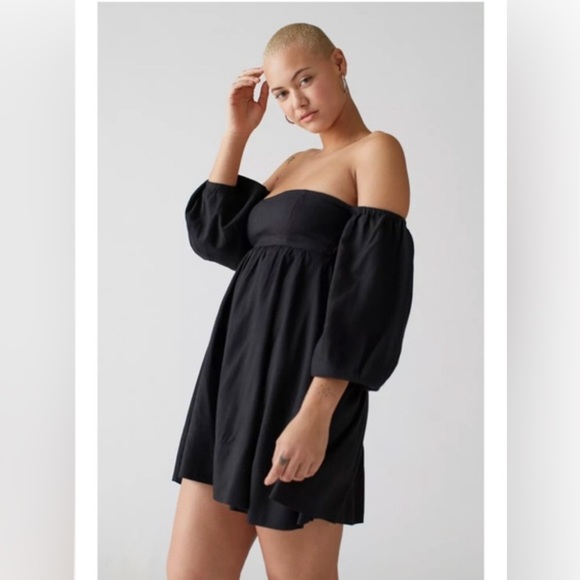 Urban Outfitters Caterina Linen Off-The-Shoulder Mini Dress Boho Babydoll Black - Picture 5 of 15
